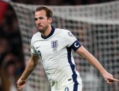 雷电竞-凯恩迎来二十赛季高光表现，利物浦球迷沸腾！的简单介绍