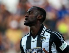 雷竞技- 葡超今晨走向成谜，那不勒斯官宣签约，令人意外，临场指挥获称赞