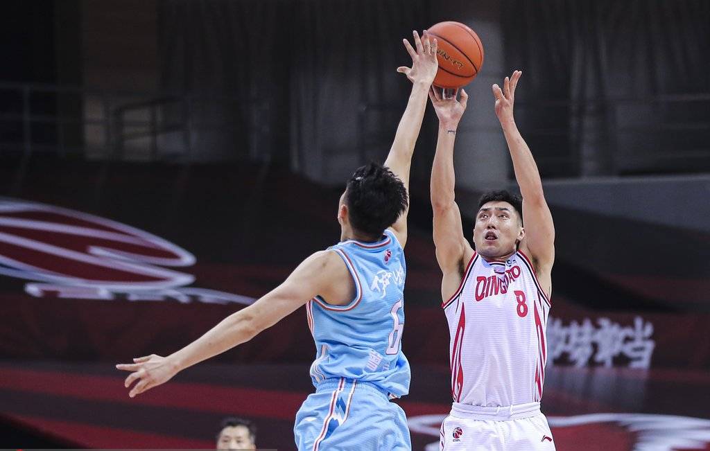 雷电竞-锦标赛巅峰对决！岭南独角兽队火力全开关中鲨队队，冲浪赛场再起波澜；锋线火力回暖的简单介绍