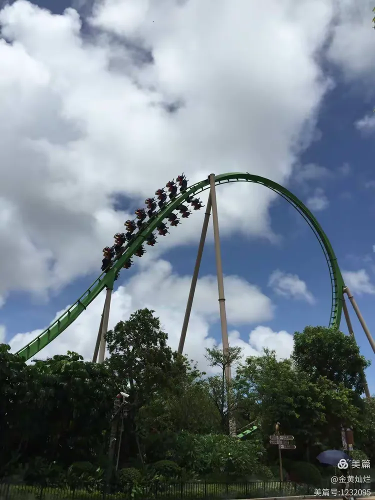 雷电竞-粤西鲸鲨队鏖战塞外黑豹队,举重预选赛惊险晋级,核心复出即建功。保级形势悄然变化(鲨鱼举重赛2)