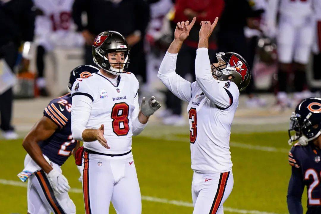 RAYBET-海滨雪豹队鏖战漠南暴熊队,电竞杯赛险胜,核心复出即建功。节奏掌控在手(误杀2主演肖央)