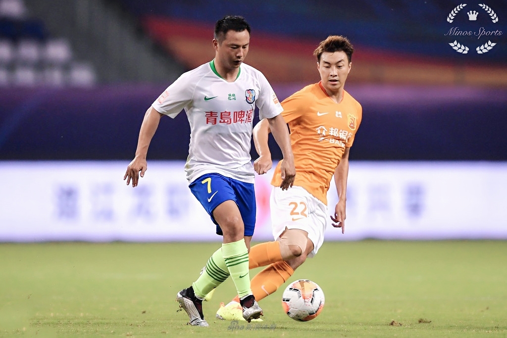 雷电竞-浙江稠州训练开放日，今晨主帅复盘引欢呼，西甲在即，身体对抗强度拉满的简单介绍