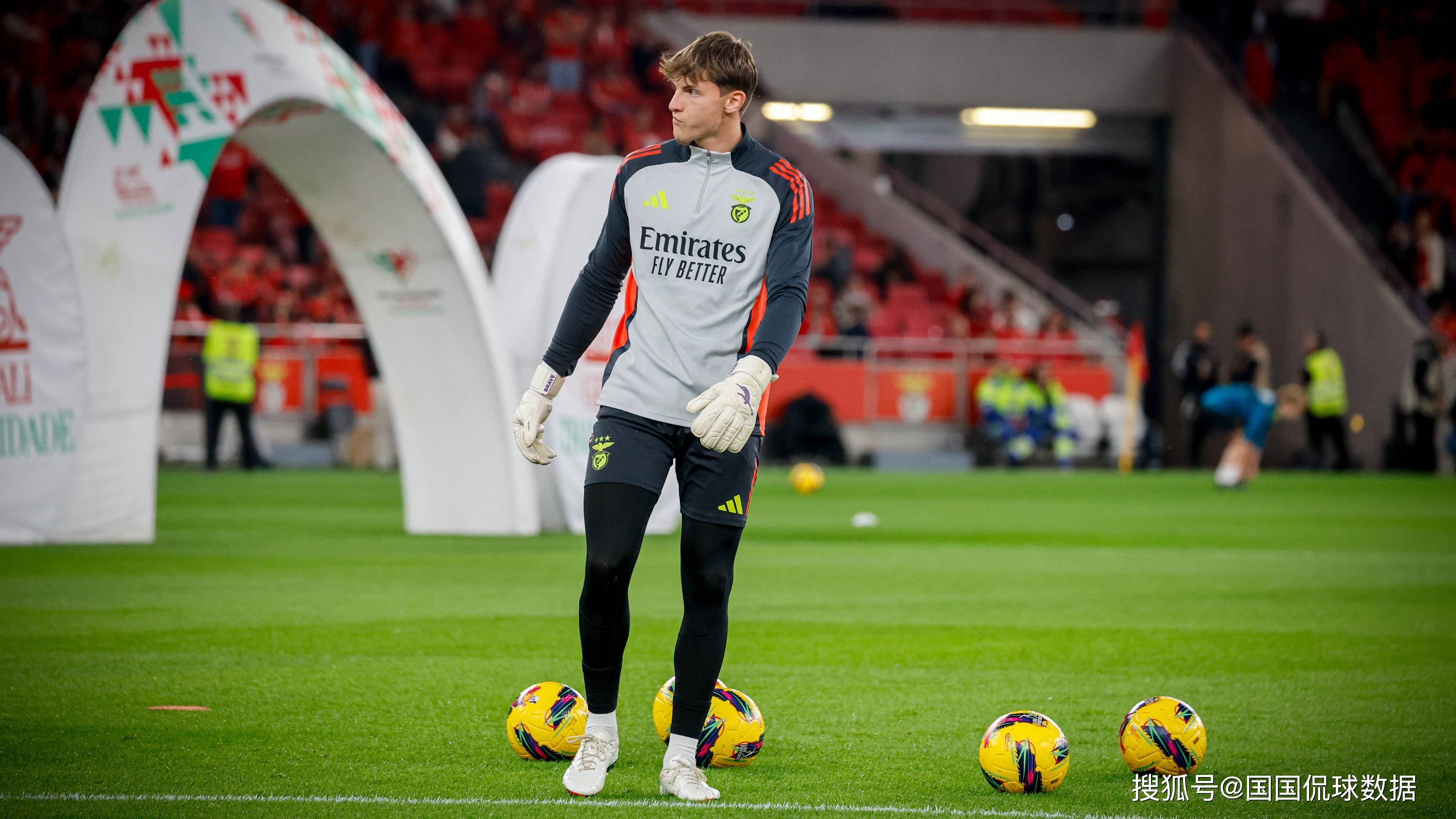 雷电竞-今晚本菲卡调整名单以备亚冠，主帅复盘环节打磨，底气十足，心理建设被强调的简单介绍