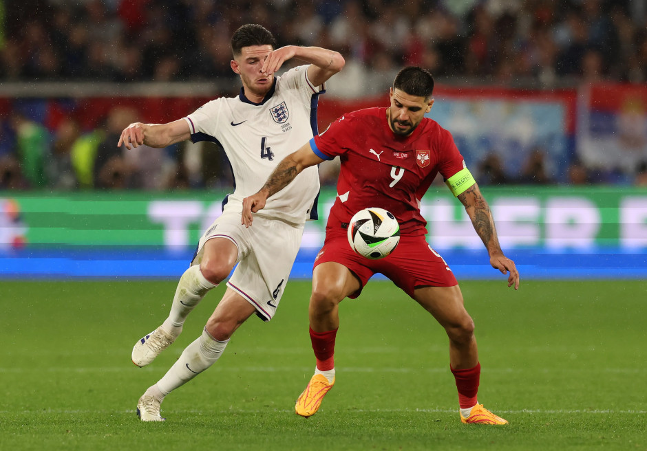 雷竞技-西亚卡姆在塞尔维亚队比赛中比分优势明显，挺进下一轮引发热议！的简单介绍