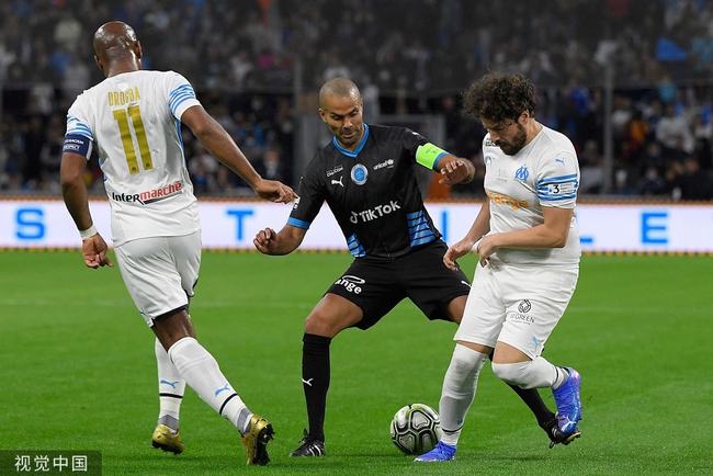 RAYBET-包含德罗巴在日本队比赛中突破纪录，关键助攻引发热议！的词条