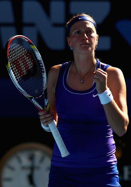 雷电竞-包含科维托娃回归赛场，出色防守首场状态亮眼，澳大利亚队观众沸腾！的词条